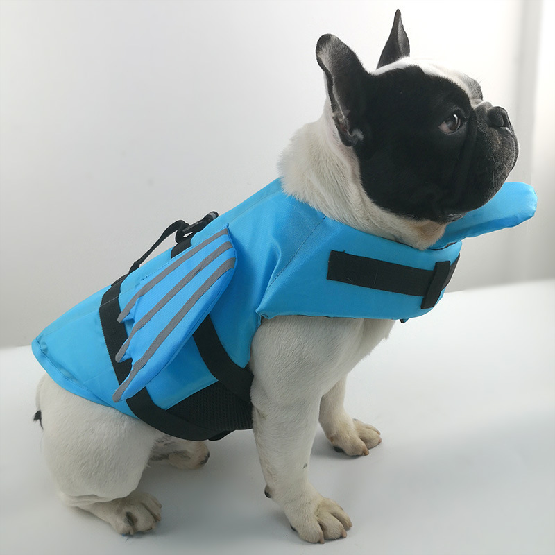 Life Jacket For Pets Reflects Light For Outdoor Pets - Image 4